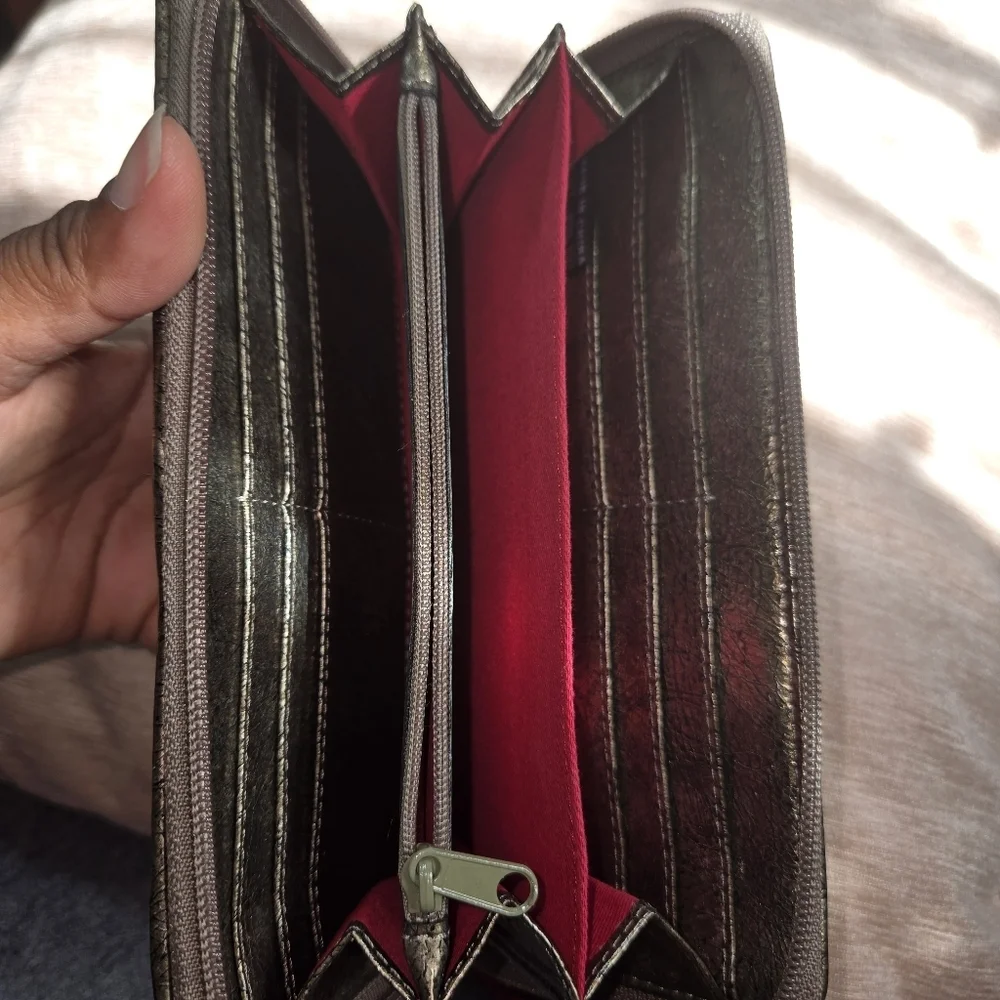 MAXX NEW YORK Patchwork Leather Wallet